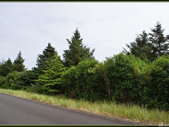 3rd image of 397 S Butterclam St SW