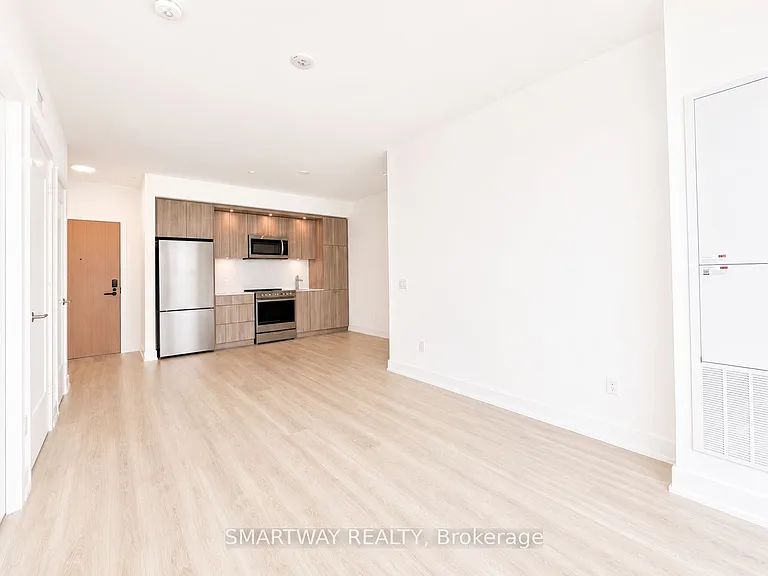 25 Cordova Ave #Penthouse 09 — Photo 32