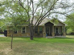 8135 Old Austin Rd, Selma, TX 78154