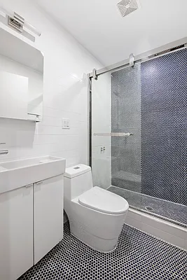 Rented by Compass | media 12