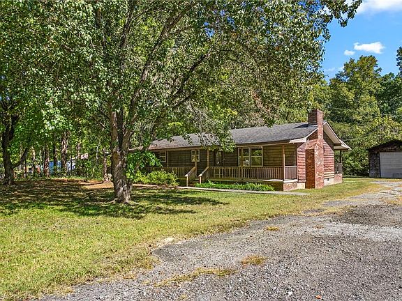2nd image of 339 Valley Dr