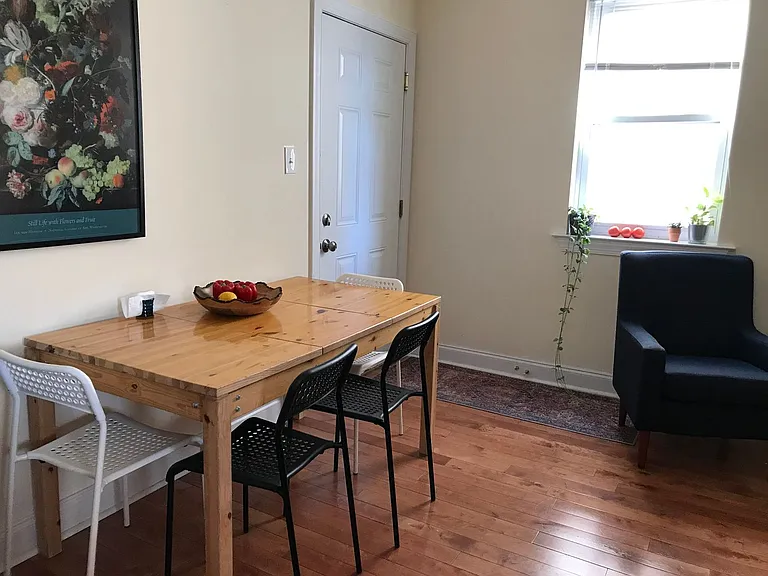 437 N Wiota St — Photo 25