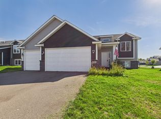 425 Eagle St NW, Isanti, MN 55040