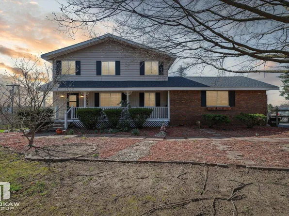 4550 Seymour Lake Rd, Oxford, MI 48371