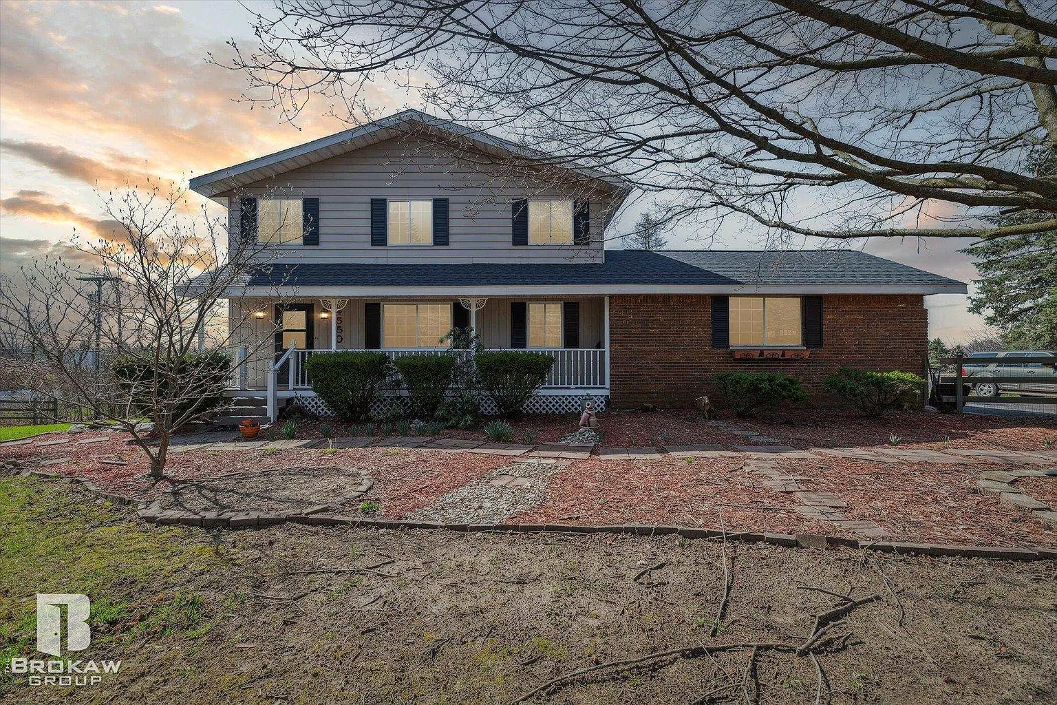 4550 Seymour Lake Rd photo 1