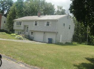 108 Winthrop Rd, Windsor, CT 06095