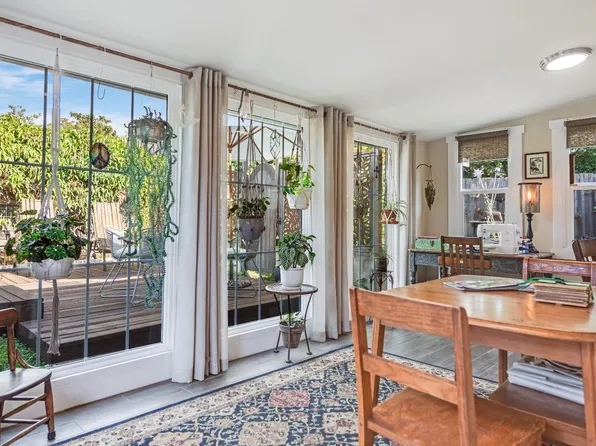 800 Easton Drive, Santa Rosa, CA 95405