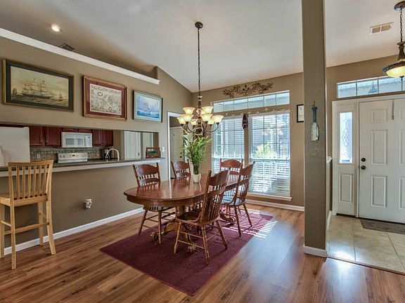 5th image of 3782 Chaseridge Ct