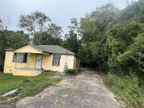 2059 Canton St, Macon, GA 31204