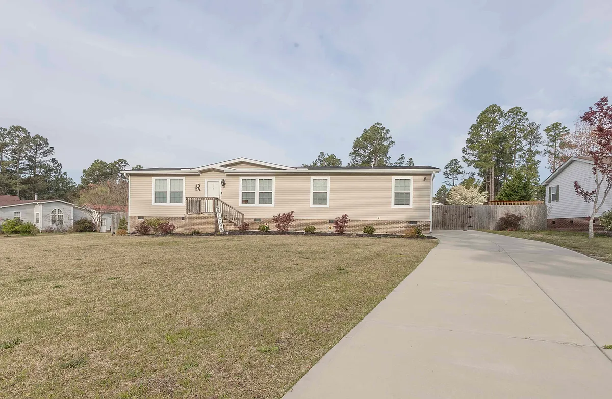 Building Photo - 214 McKoy Town Rd