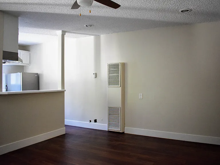 1750 EL Cerrito Place Apartments — Photo 10