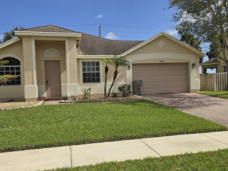 1st image of 9887 E Verona Cir #101