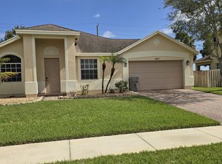 9887 E Verona Cir #101, Vero Beach, FL 32966