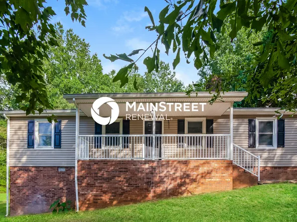 4511 Longbriar Dr, Gastonia, NC 28056