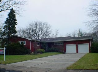 62 Stephenville Pkwy, Edison, NJ 08820