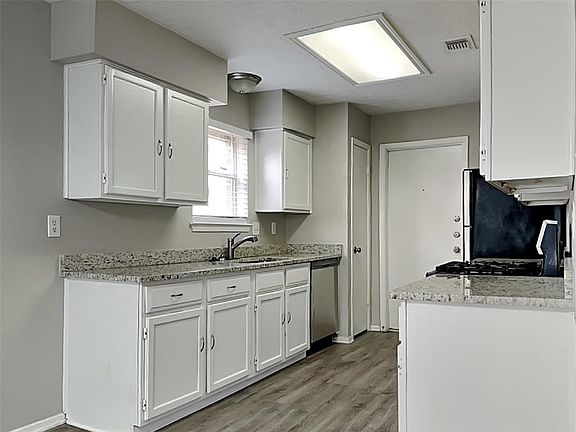 5th image of 1234 Beechbend Dr