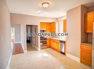 224 Chelsea St #33, Boston, MA 02128