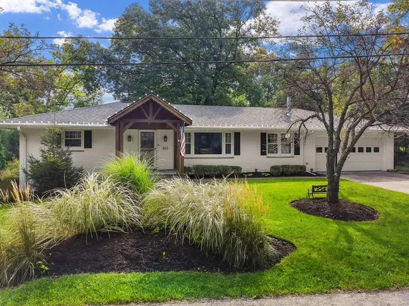853 Van Slyke DRIVE, Fontana, WI 53125