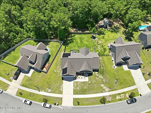 5th image of 120 Shadow Creek Drive