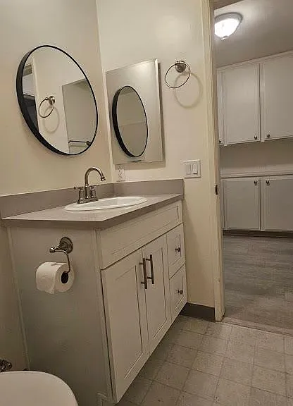 923 5th St #5 — Photo 29