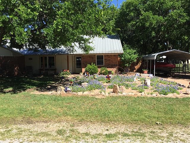1st image of 104 N Greenwood Dr
