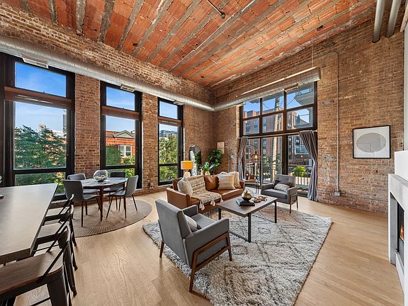 4th image of 222 S Racine Ave APT 205