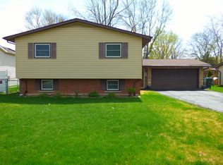 1159 Windsor Ln, Hanover Park, IL 60133