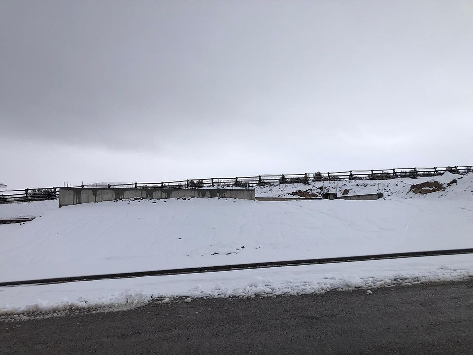 2nd image of 1359 N Gathe Rd