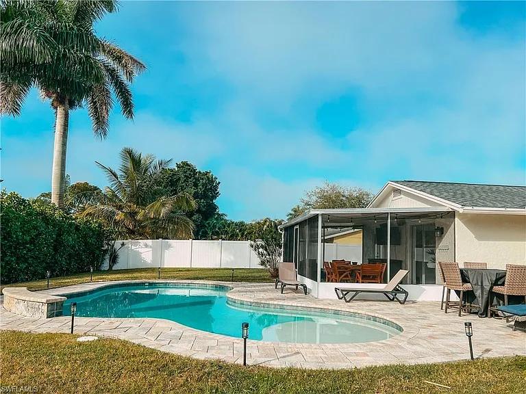 2680 Longboat Dr — Photo 33