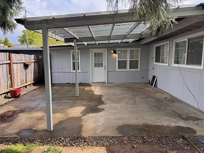432 SW 3rd Ave — Photo 11