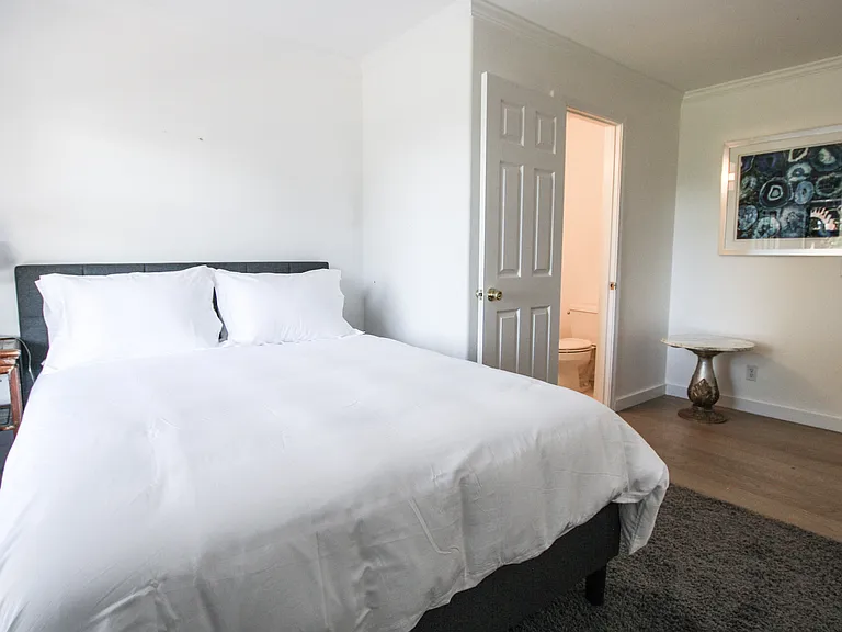 6564 Sonoma Mountain Rd — Photo 27