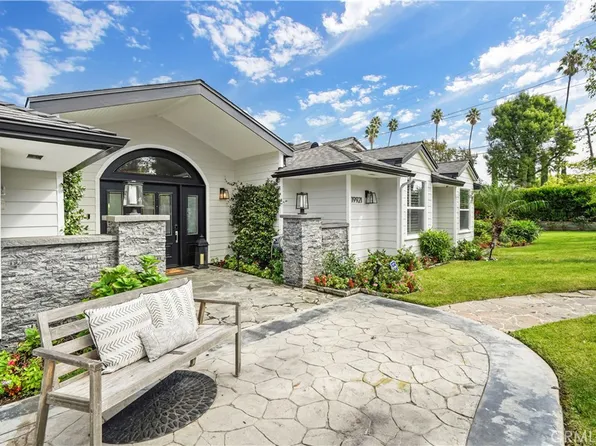 19921 Santa Rita St, Woodland Hills, CA 91364
