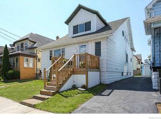 320 Holly St, Buffalo, NY 14206
