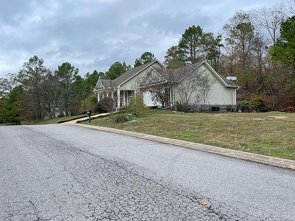 2nd image of 106 River Mill Ct