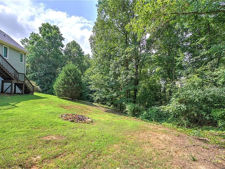 23 Vintage Ct SW — Photo 51