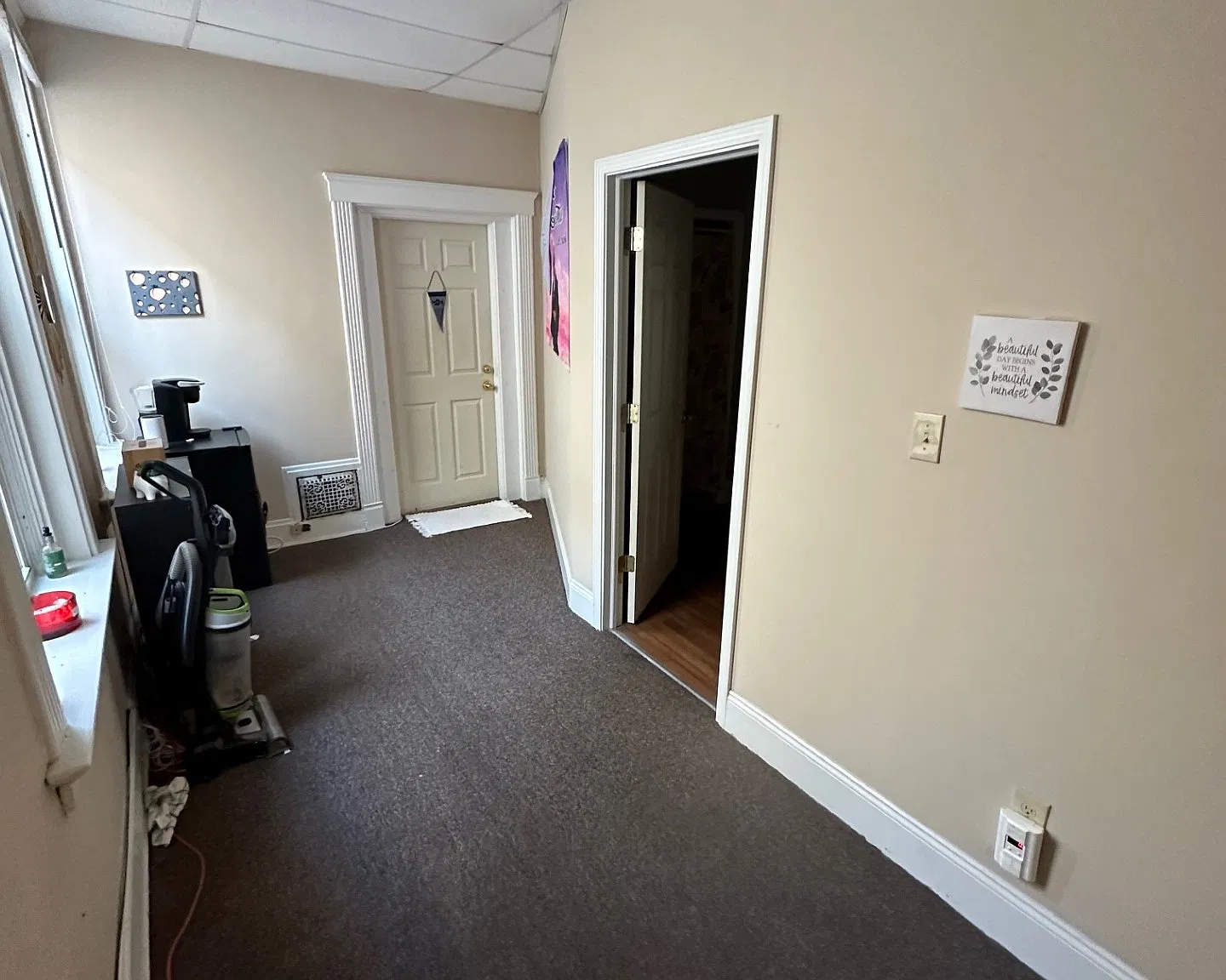 5 bed, 2.5 bath, 3150 sqft, $3,850 — Photo 4