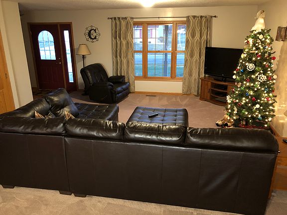 5th image of 4705 Amaryllis St