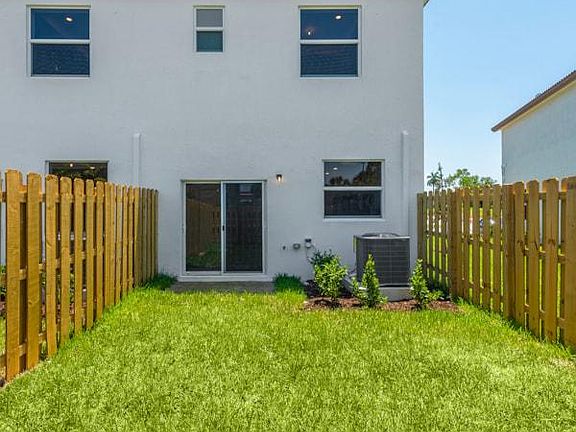 4th image of 2491 NW 117th Ln