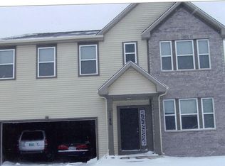 1186 Port Royal Rd, Hampshire, IL 60140