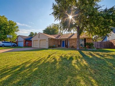 301 Bluegrass Ln, Edmond, OK, 73003