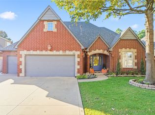 9512 E 117th St, Bixby, OK 74008