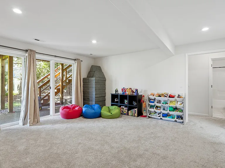 172 Palos Verdes — Photo 14