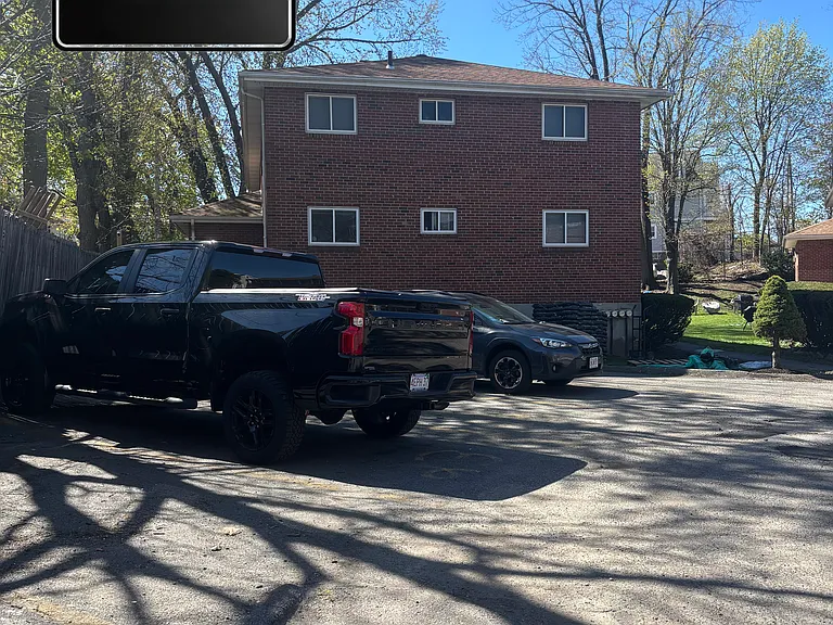 17I Oxford Cir #17 — Photo 14