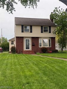 1139 Manor Ave SW, Canton, OH, 44710