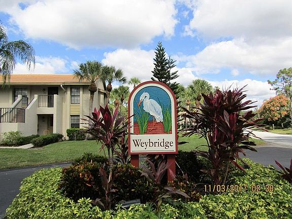 3rd image of 4404 Weybridge #96