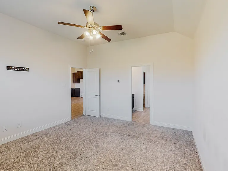11029 Klondike Ln — Photo 20