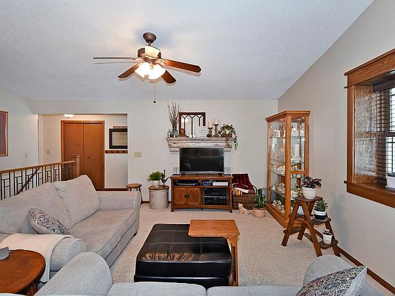 5th image of 1800 3rd Ave NE