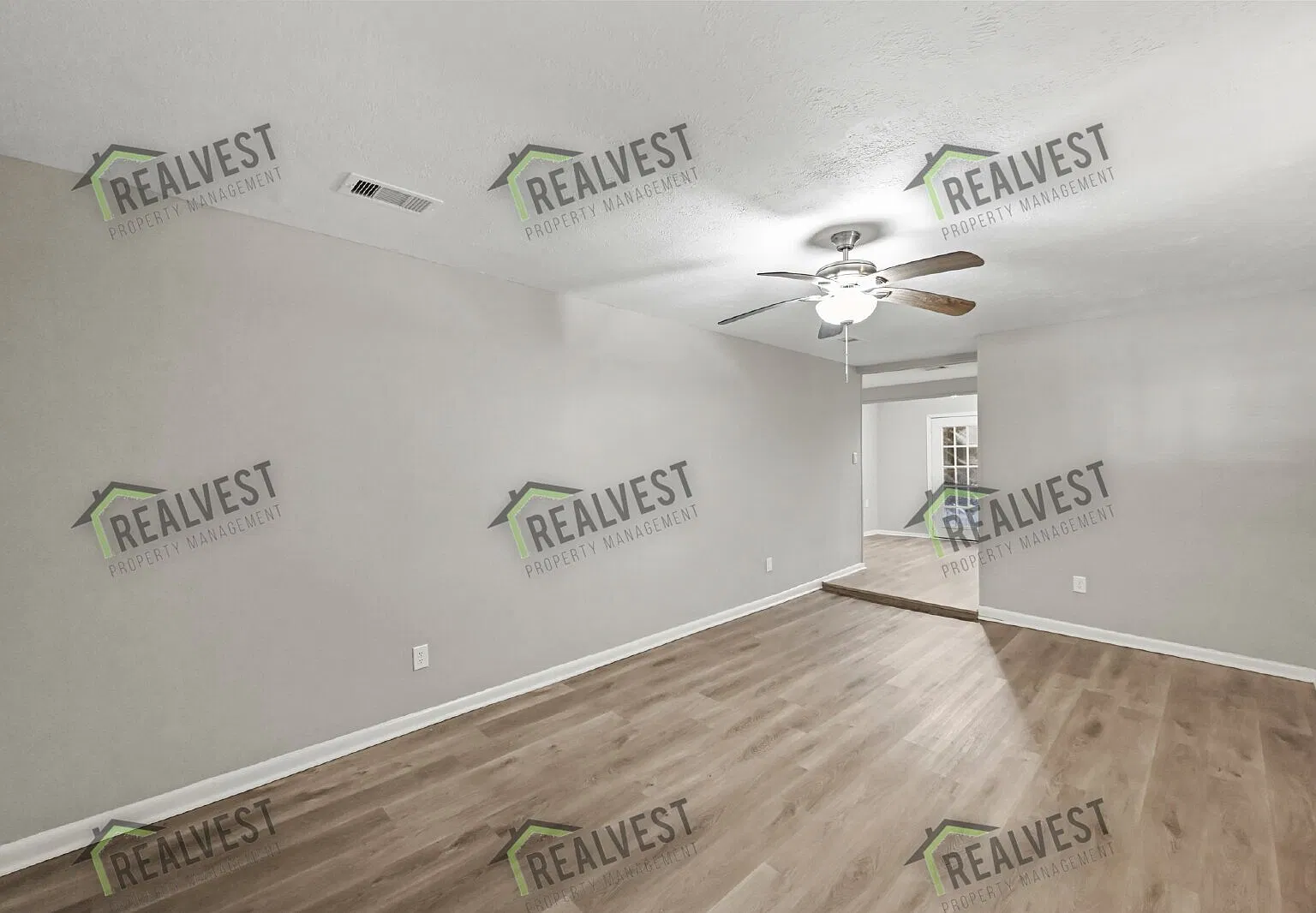 605 West Avenue — Photo 3