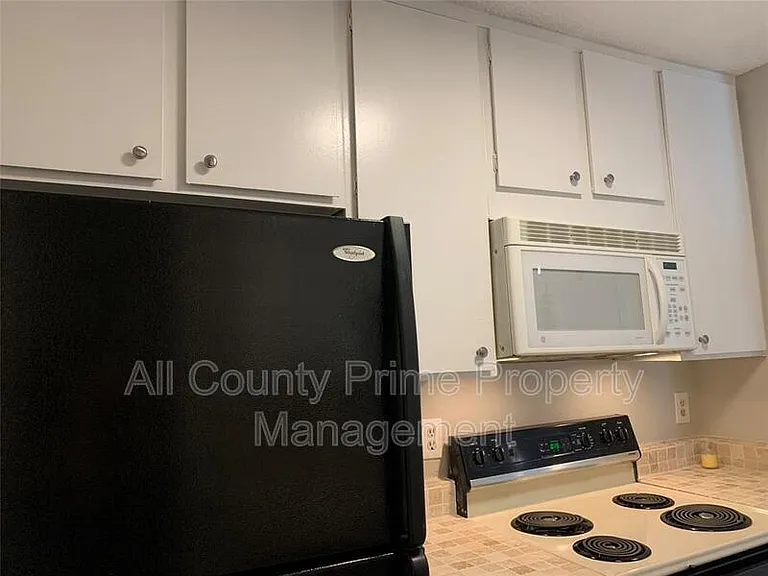 10049 Westpark Dr #168 — Photo 16
