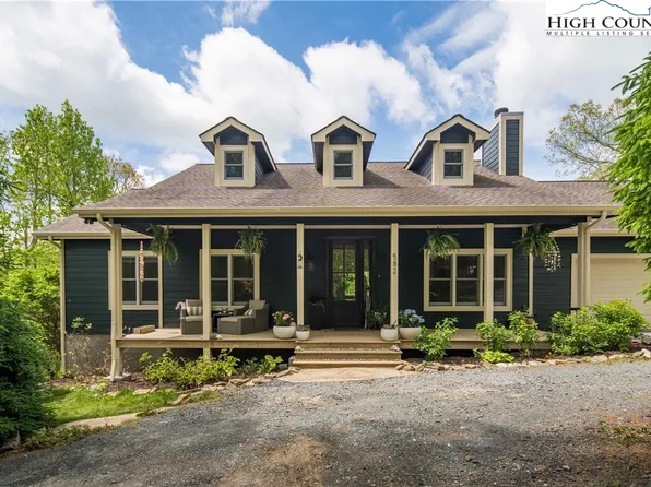 582 Sunny Chestnut Forest, Boone, NC 28607